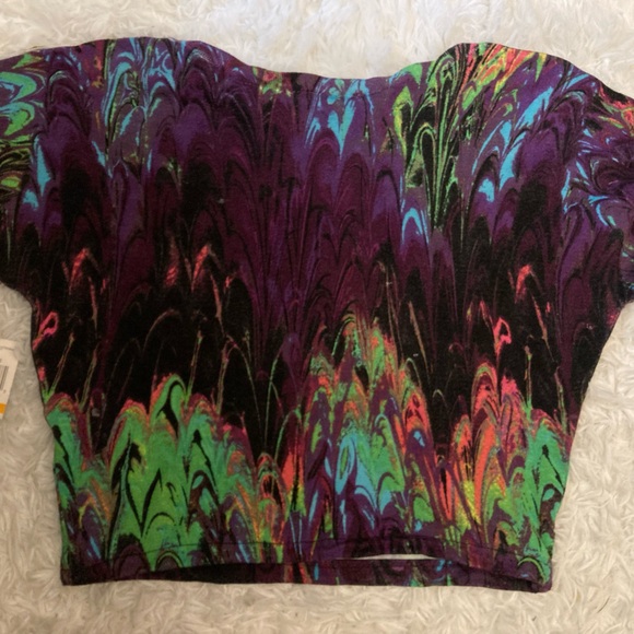 Colorful Abstract Patterned Top - Picture 2 of 6